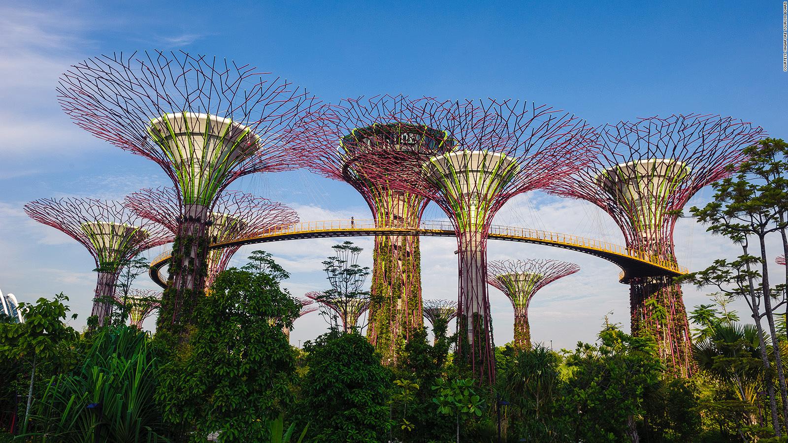 Crazy Rich Asians travel guide to Singapore